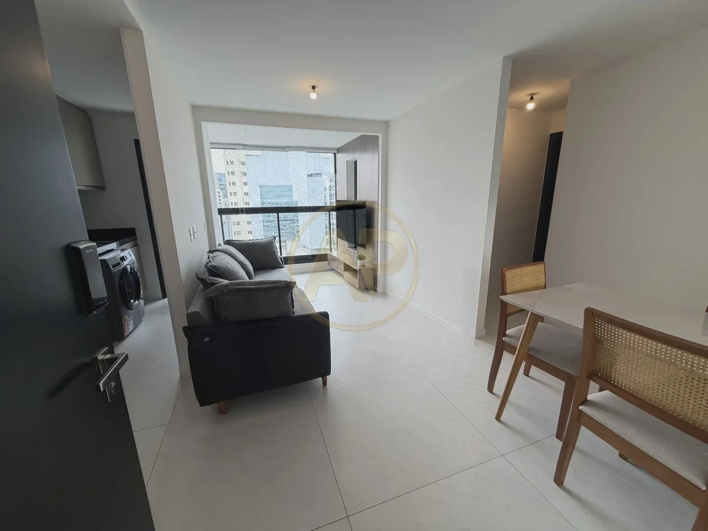 Apartamento de 2 quartos com suíte no Aleixo 165 — Praia do Canto — foto 4